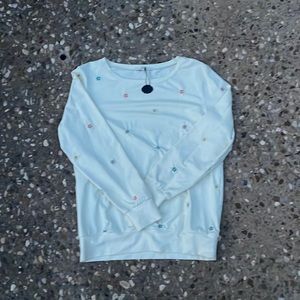 Boutique flower embroidered sweater